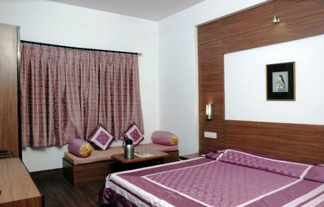 OYO 10323 Hotel Gorbandh Udaipur - Photo3