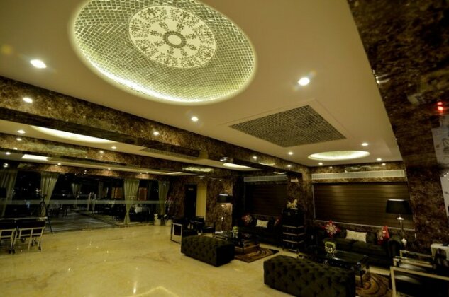Q Hotel Udaipur - Photo3
