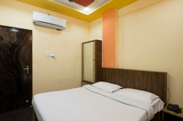 SPOT ON 38714 Hotel Jaydeep Palace - Photo2