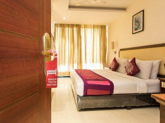 OYO 10215 Hotel Nandi - Photo4