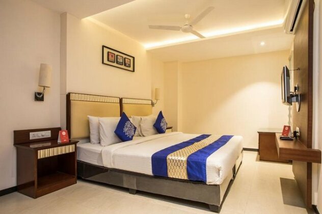 OYO 10215 Hotel Nandi - Photo5