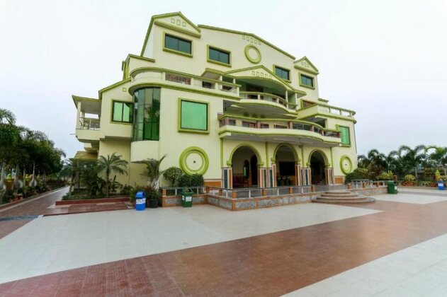 OYO 69933 Pratyasa Guest House And Resort