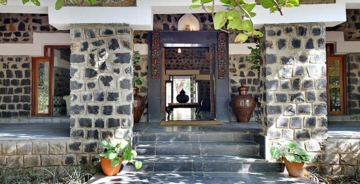 Bandhav Vilas - Photo2