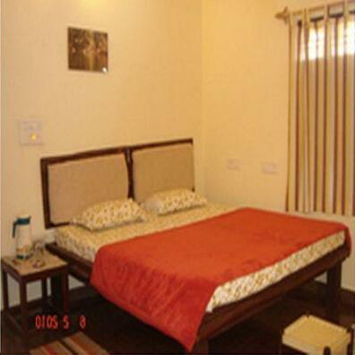 Goyals Tiger Inn - Photo3