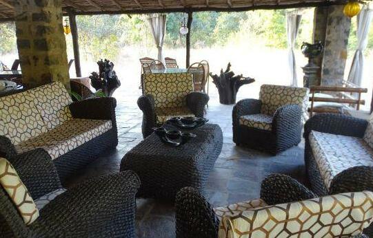 Junglemantra Resorts - Photo5