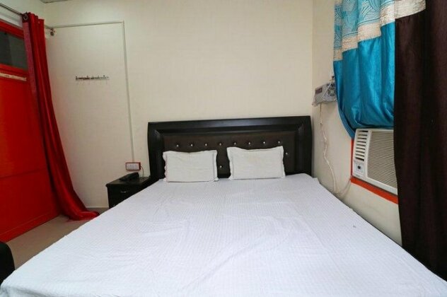 SPOT ON 37270 apna niwas - Photo2