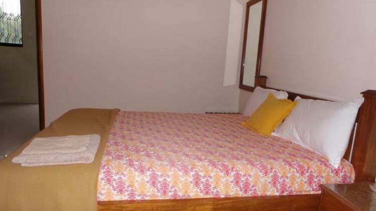 Cota's Guest House - Photo4