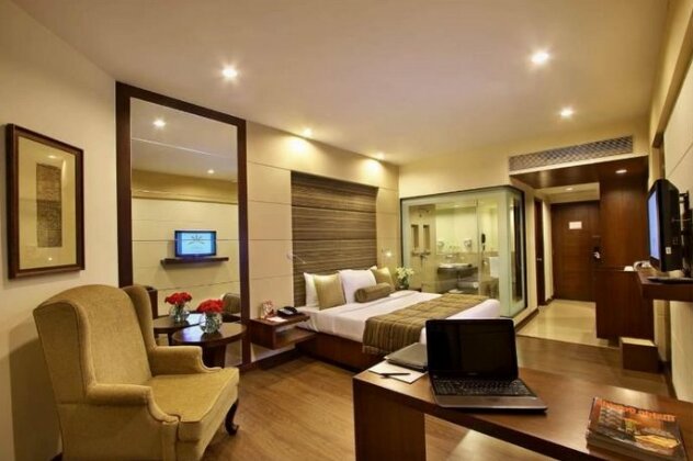 Hotel Express Residency Vadodara - Photo4
