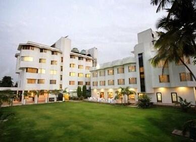 Hotel Express Residency