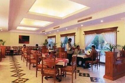 Hotel Express Residency - Photo4