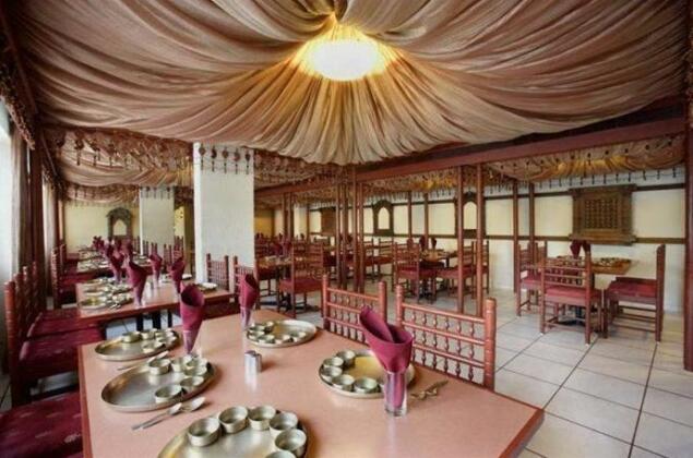 Hotel Express Towers - Photo3