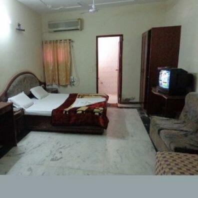 Hotel Mamta - Photo2