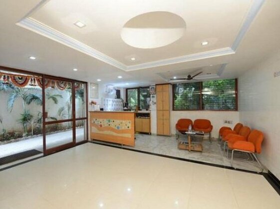 Hotel Rahi Inn - Photo2