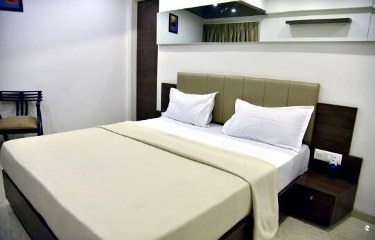 Hotel Skylight - Photo4
