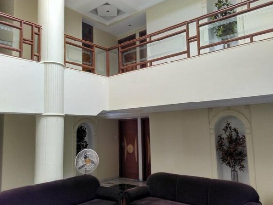 Photo 4