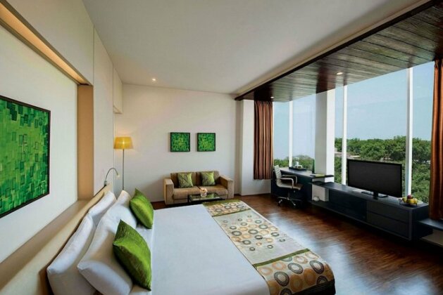 Lemon Tree Hotel Vadodara - Photo2