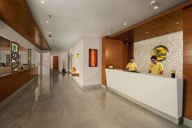 Lemon Tree Hotel Vadodara - Photo4