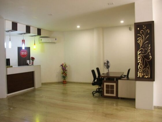 OYO 1697 Hotel PM Regency - Photo4
