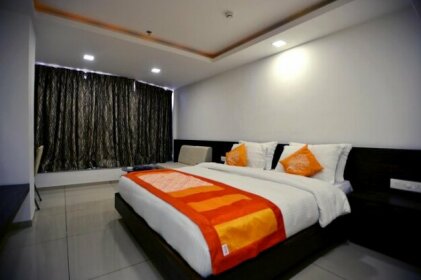 OYO Premium Circuit House Vadodara