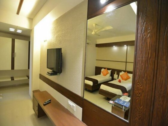 OYO Rooms Sayajigunj