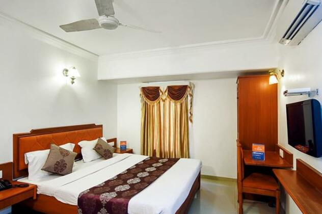 ZO Rooms Sayajigunj M S University - Photo5