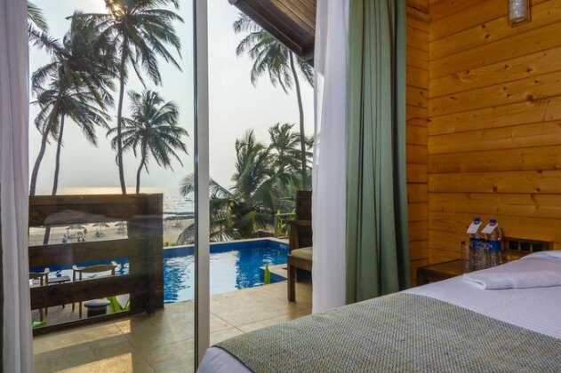 Antares Beach Resort - Photo4