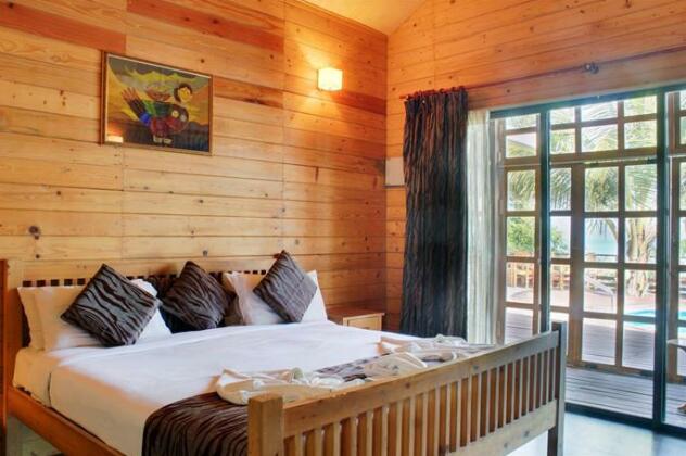 Aryans Hotel - Photo2