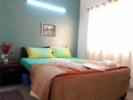  Photo 2