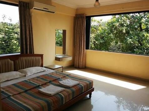 Goan Clove Apartment Hotel - Photo2