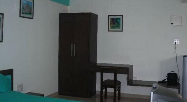 Tisha Apartment Hotel - Photo4
