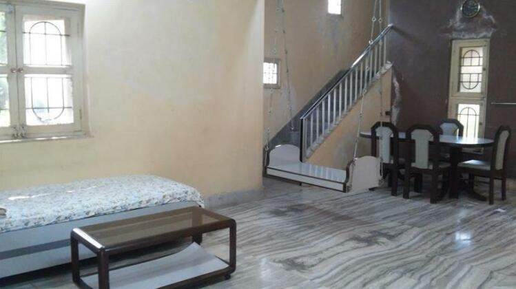 Anand Dham Bungalow - Photo3