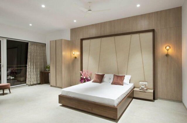 Regal Banquets & Rooms - Photo3