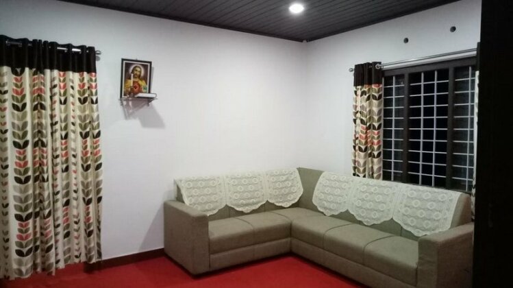 Shawn Dale Residency - Photo2