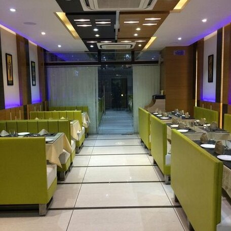 Hotel Royal Shelter - Photo2