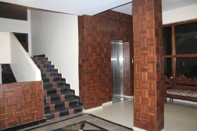 Hotel Royale Inn - Photo5