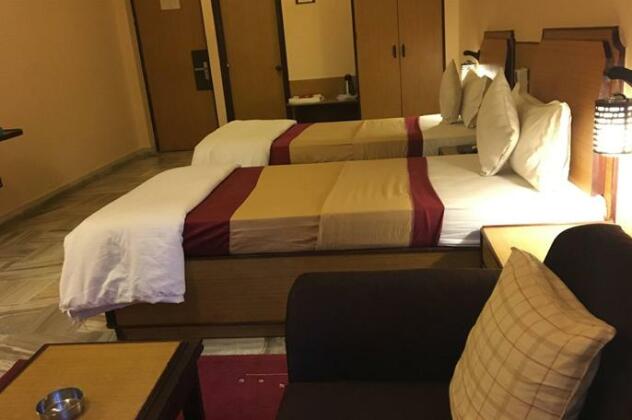 Hotel Woodlands - Photo4
