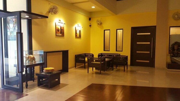 Le Royale Vapi - Photo3