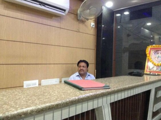 ADB Rooms Hotel De Pal Varanasi - Photo5