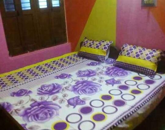 Azure Family Paying Guest House - Photo3