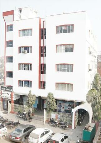 Gautam Hotel - Photo2