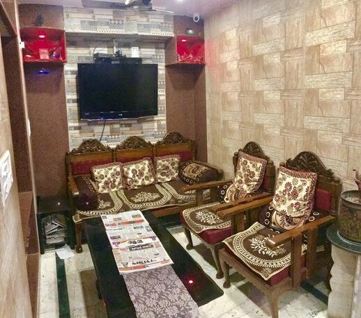 Golden Lodge Varanasi - Photo2