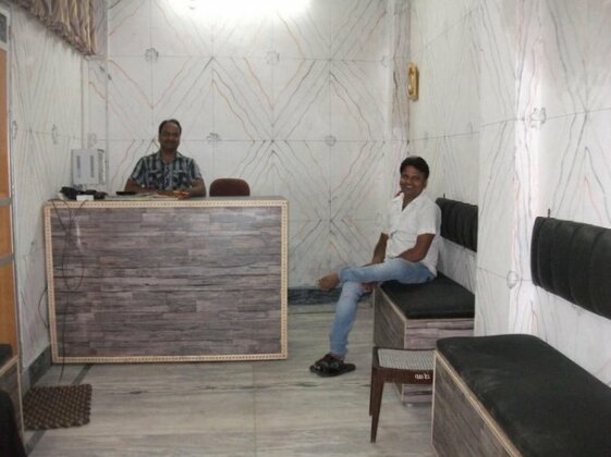 Hare Rama Hare Krishna Guest House - Photo5