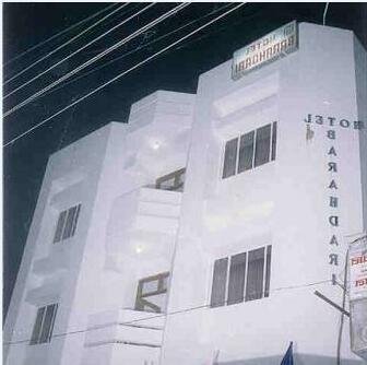 Hotel Barahdari