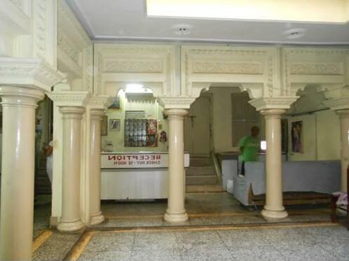 Hotel Basant - Photo2