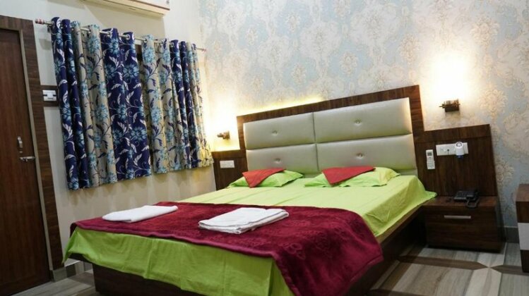 Hotel CM Palace - Photo5