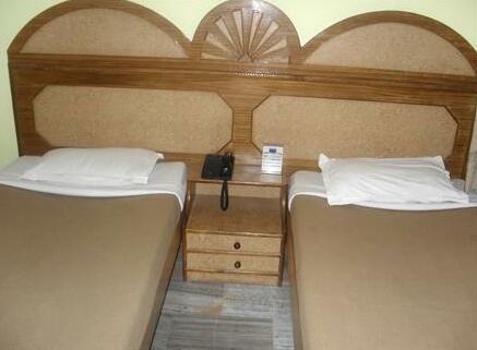 Hotel Divya - Photo3