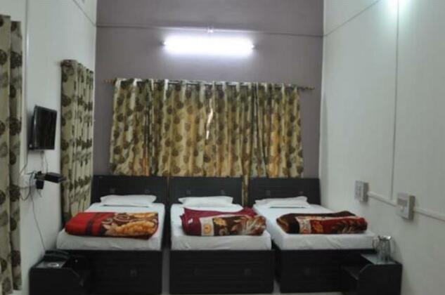 Hotel HKJ Palace - Photo5