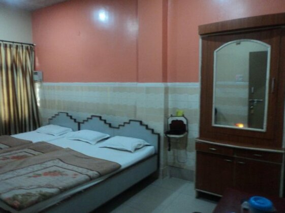 Hotel Jyoti Varanasi - Photo4