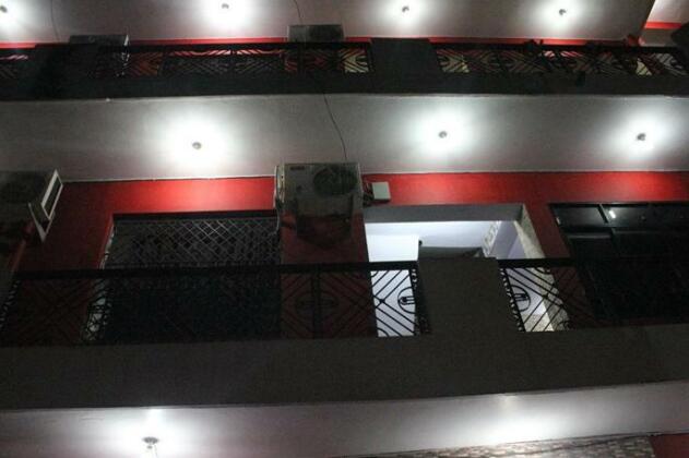 Hotel Kanishka - Photo4
