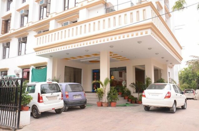 Hotel Pratap Palace Varanasi - Photo2